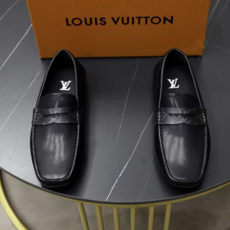 Picture of Louis Vuitton Shoes _SKULVsz38-44hnq100211820